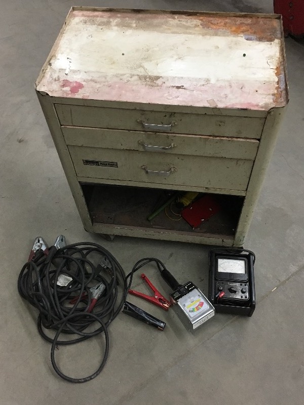 lot 98 image: 3-Drawer Steel Shop Cabinet With As...