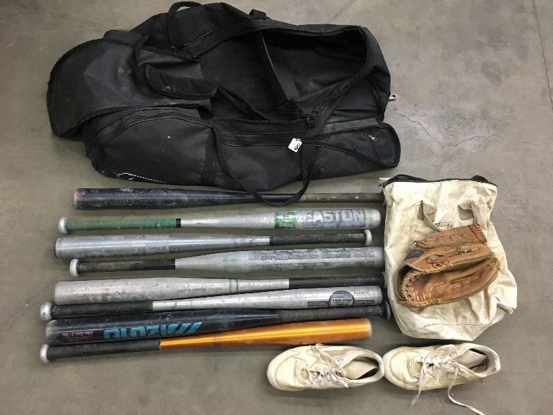 lot 108 image: Softball Bag With (8) Assorted Bats...