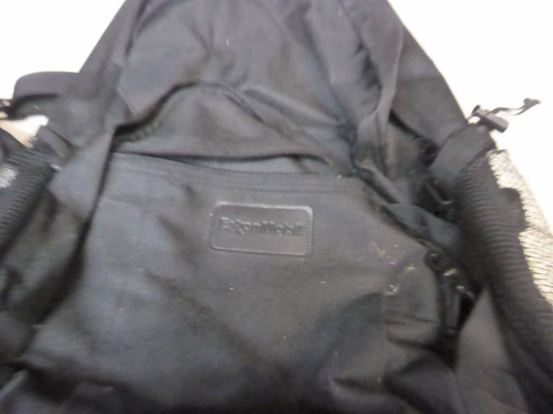 lot 42 image: Bag Lot