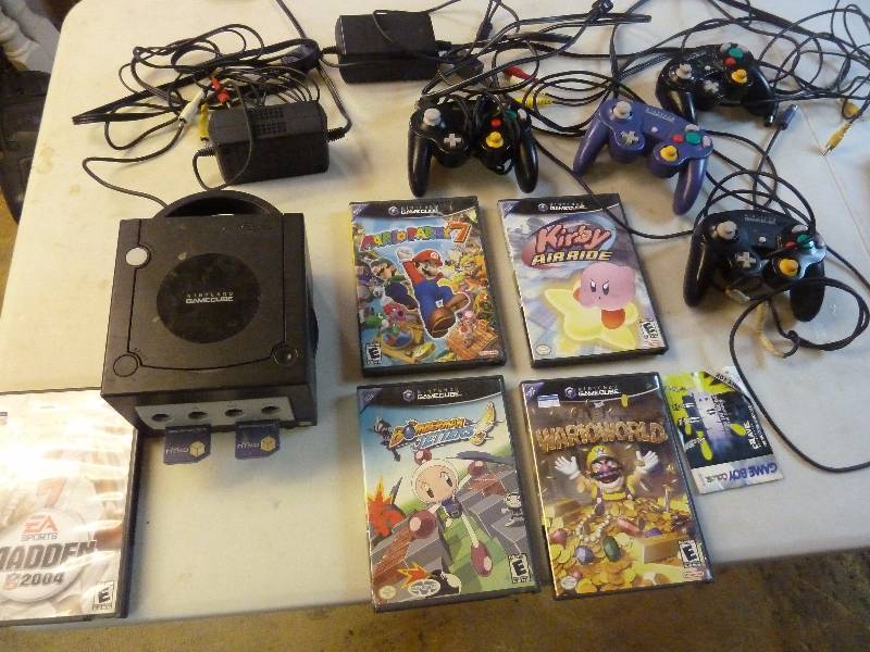 lot 145 image: Nintendo Game cube lot