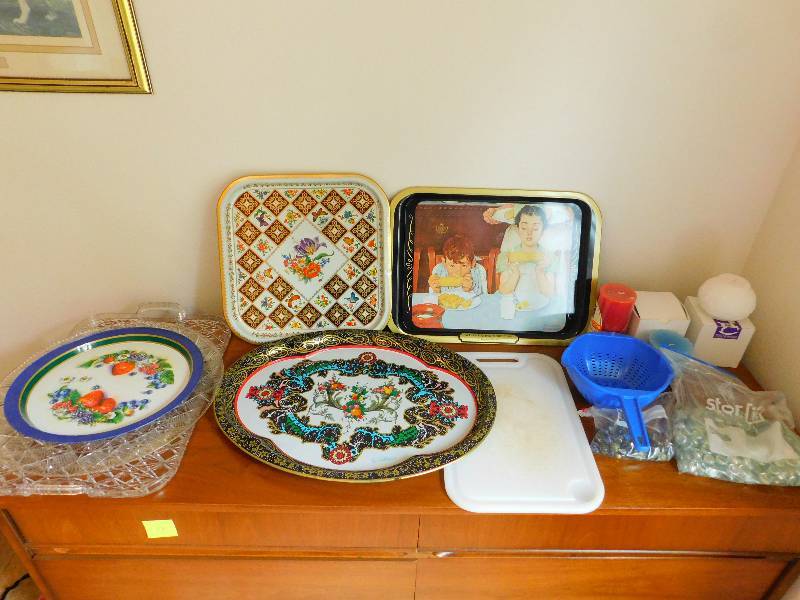 lot 24 image: Lot of Various Items