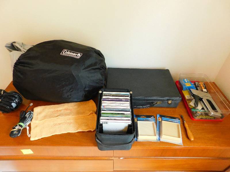 lot 33 image: Lot of Misc. Items