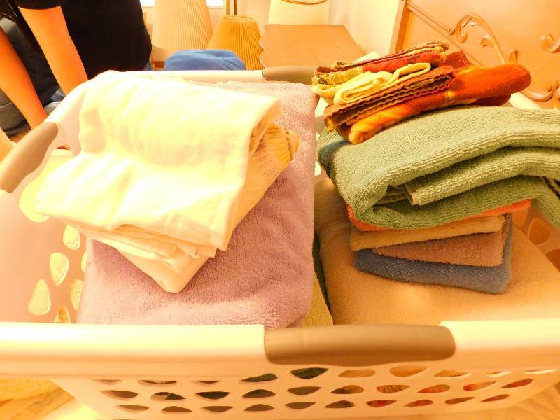 lot 66 image: Lot of Towels