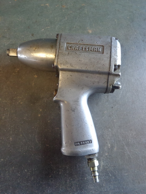 lot 41 image: Craftsman Pneumatic Impact Wrench