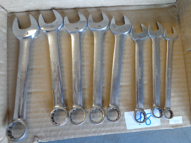 lot 48 image: Snap-On Metric Wrenches