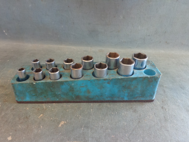lot 60 image: Deep Well Chrome Sockets