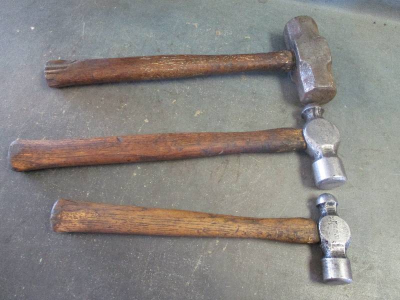 lot 128 image: Hammers