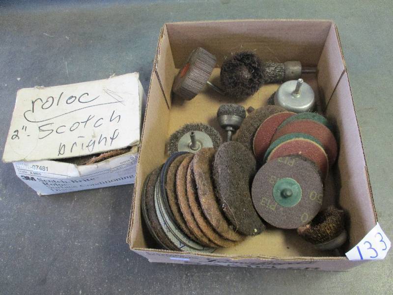 lot 133 image: Air Tool Brushes and sanders