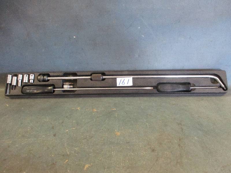 lot 161 image: Carburetor Adjusting Tool