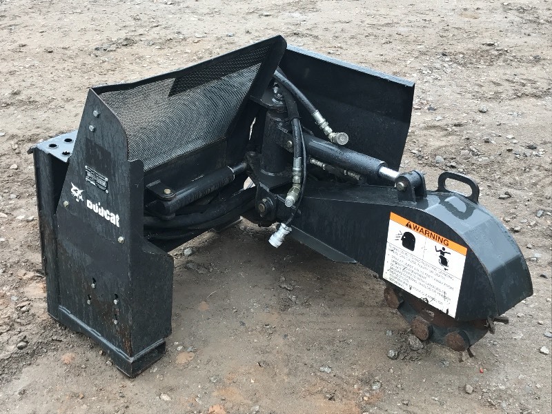 lot 3 image: Bobcat Commercial 30 Skid-Loader Stump Grinder