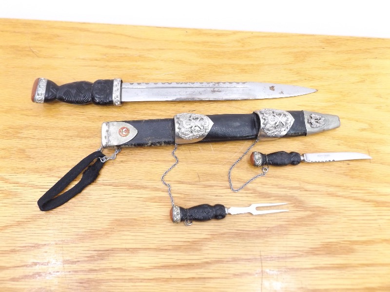 lot 30 image: J. Nowill & Sons Shriners Knife Set in Leather Sheath