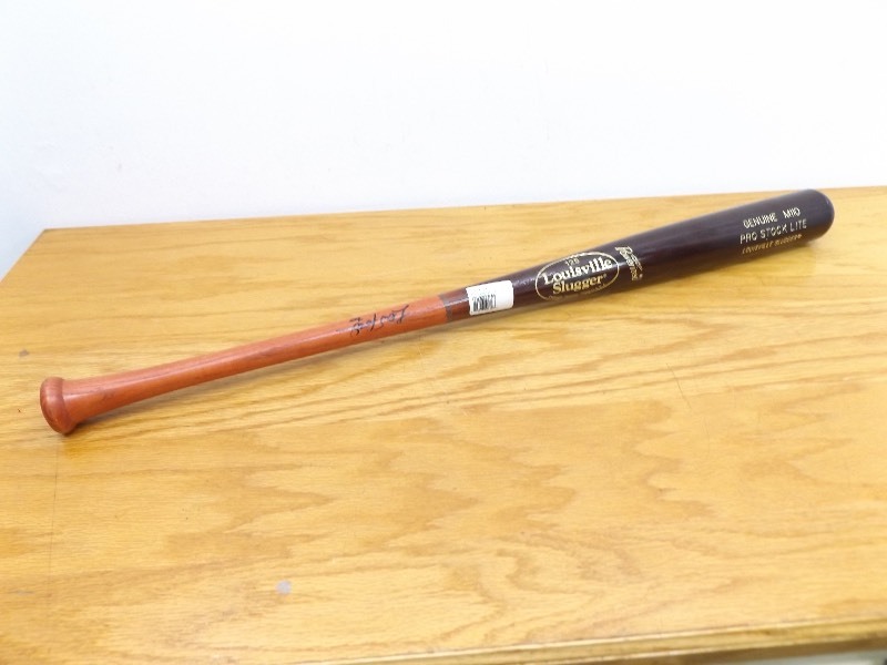 lot 37 image: Hand Signed Autograph Lew Ford Louisville Slugger M110