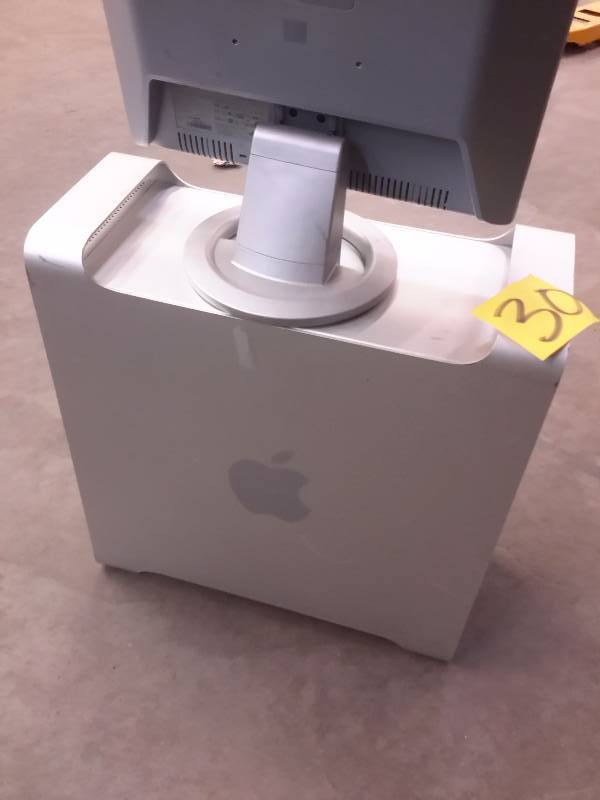 Apple Computer Tower.. Not sure of type other than It say Webbapp2