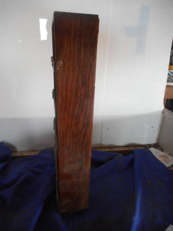lot 50 image: ANTIQUE WOOD SHELF