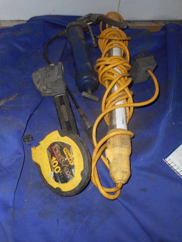 lot 51 image: SHOP TOOLS