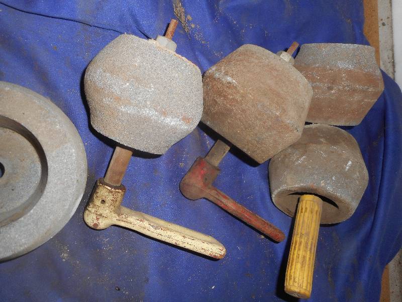 lot 59 image: ANTIQUE HAND GRINDERS