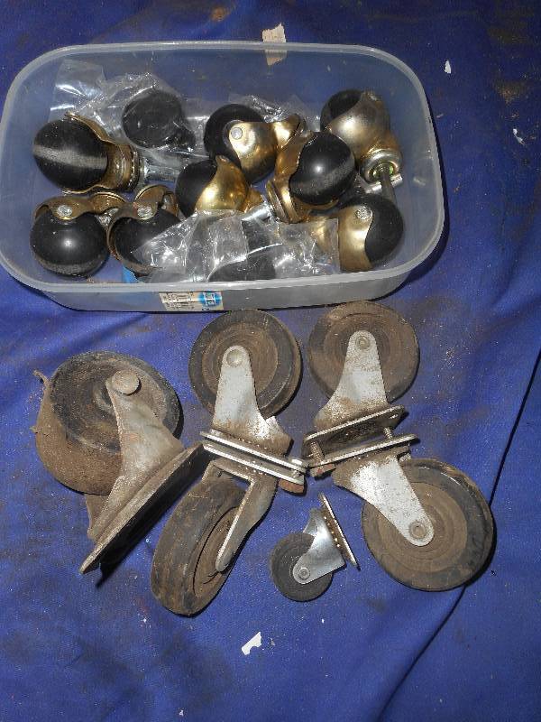 lot 108 image: WHEEL CASTERS