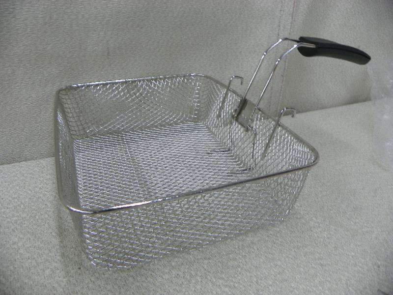 lot 553 image: Jumbo ProFry Basket