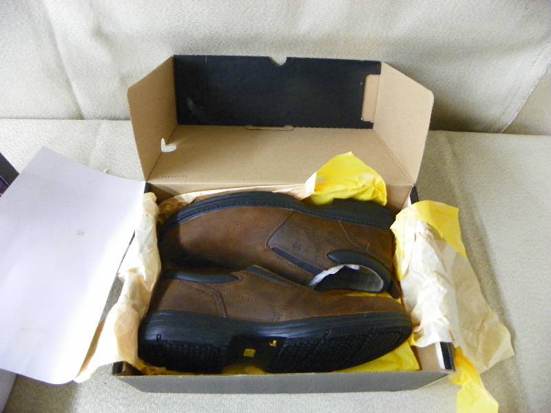 lot 560 image: CAT Footwear MN Conclude ST Wo Dark Brown 12, MSRP $149.99