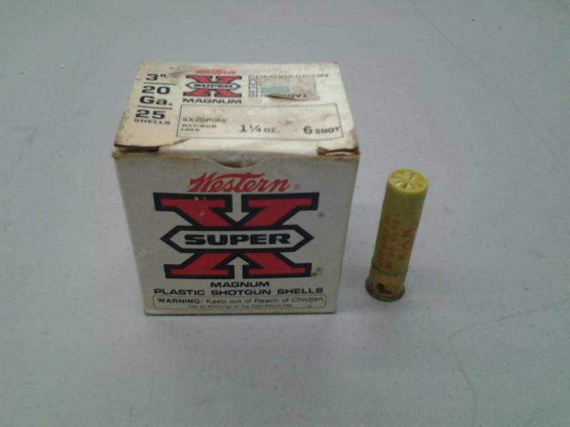 lot 23 image: 1 Boxes Of Remington 20 Ga. 2 34 Inch Rifled Slugs, 1 Box Of Federal Same Slugs