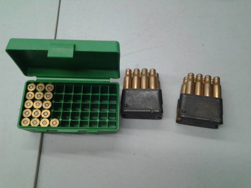 lot 32 image: Lot Of 38-Special & Other Blanks (30-06)