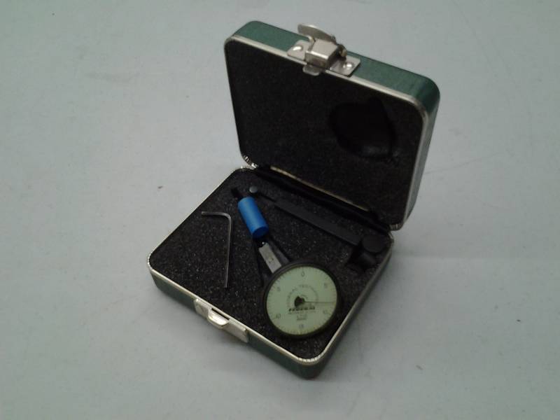 lot 40 image: Federal Test Master LT-10 With Case