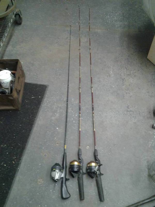 lot 63 image: 2-Rods, 3-Zebco Reels