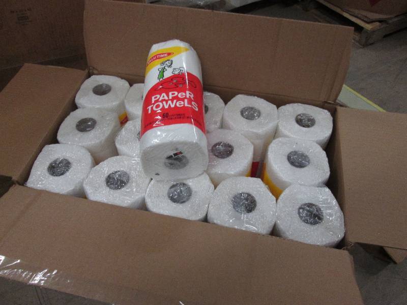 lot 2 image: Case of 30 rolls Valu Time Paper To...