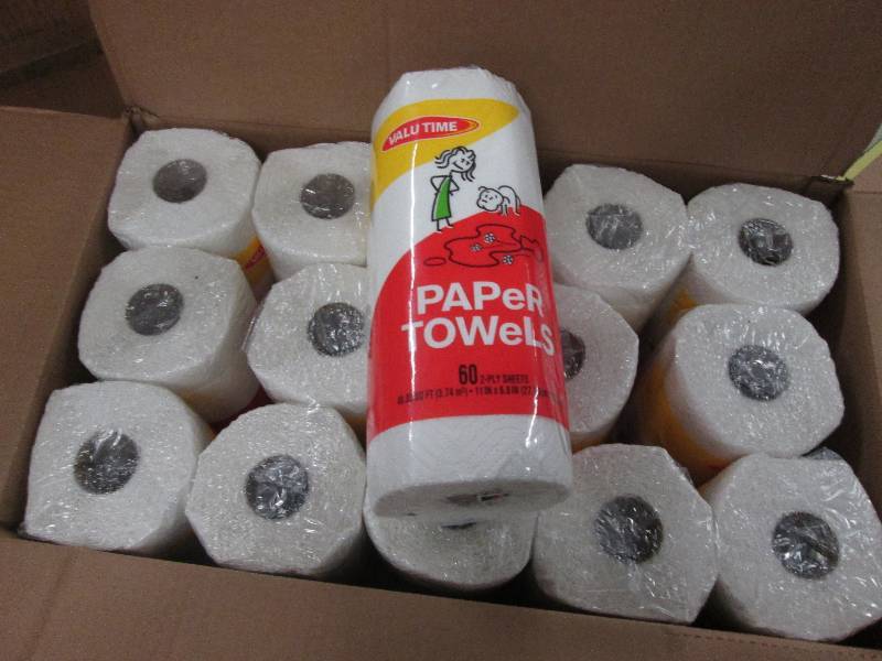lot 10 image: Case of 30 rolls Valu Time Paper To...
