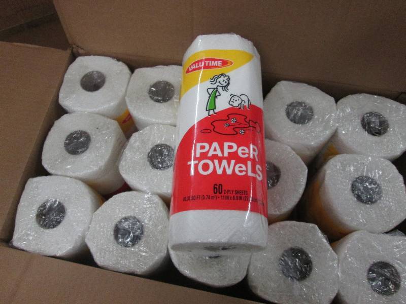 lot 11 image: Case of 30 rolls Valu Time Paper To...