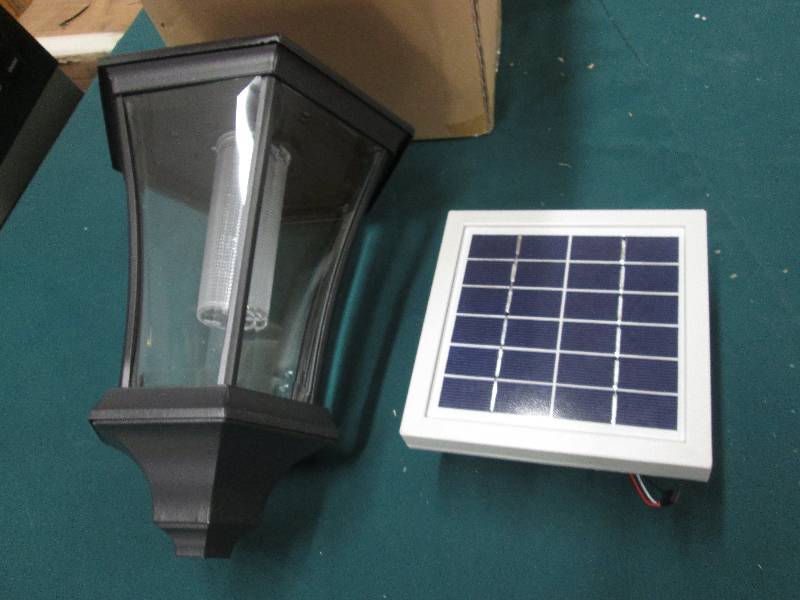 lot 111 image: Lot of 5 Replacement Solar Panels i...