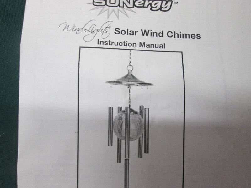 lot 121 image: Sunergy Solar Lighted Wind Chimes w...