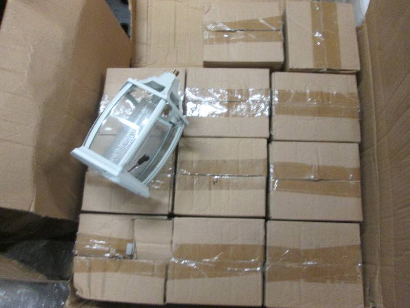 lot 154 image: Lot of 12 Replacement Solar White L...