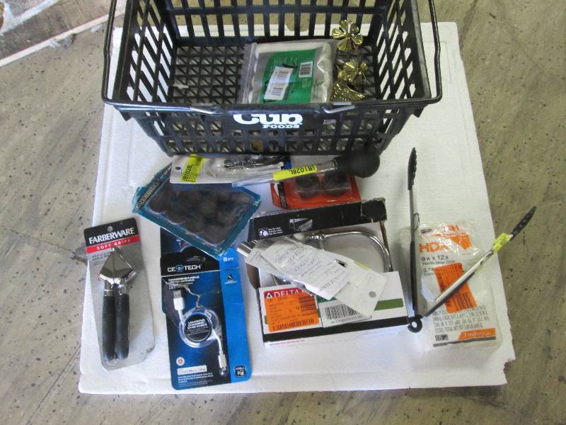 lot 162 image: Basket filled with assorted items ...