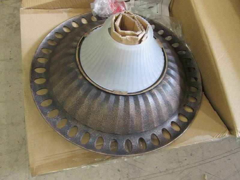 lot 186 image: Lot of 4 Solar Bird Bath Tops in Br...