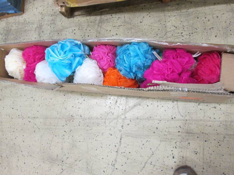 lot 337 image: Lot of 50 Assorted Bath Sponges...