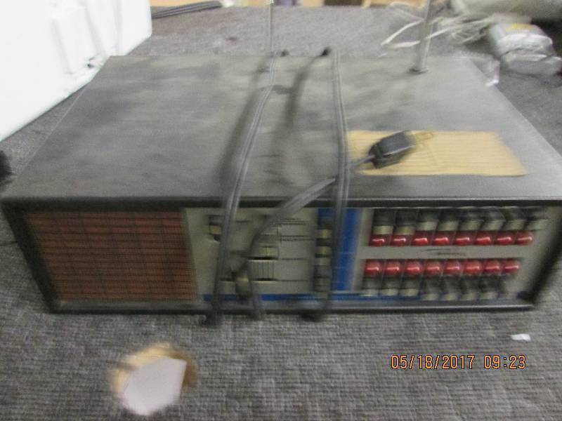 lot 17 image: vintage monitoradioexecutive scann...