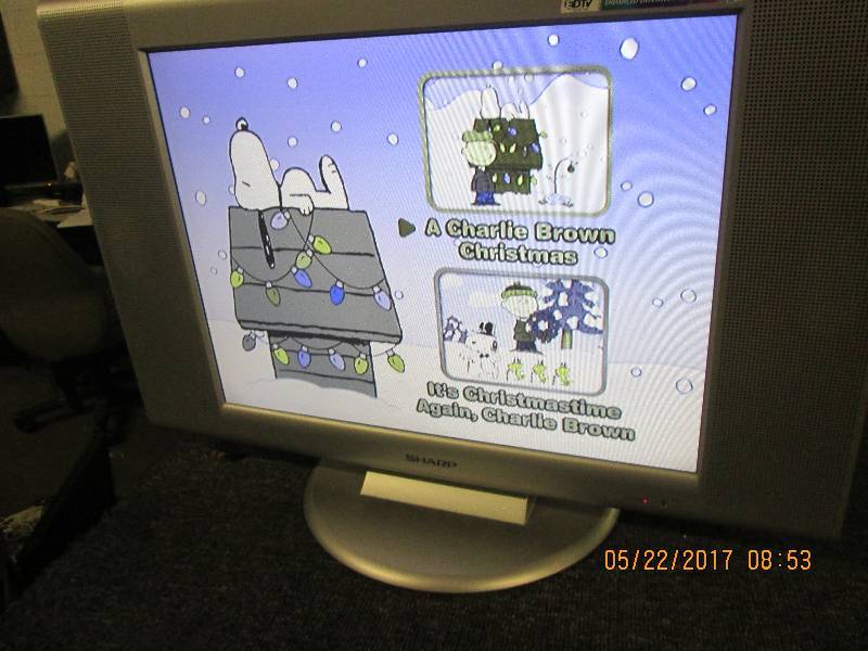 lot 69 image: sharp 20 inch tv tested and works ...