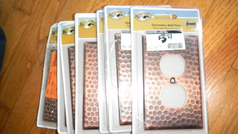 lot 86 image: Lot of 10 Home Decorators Collecti...