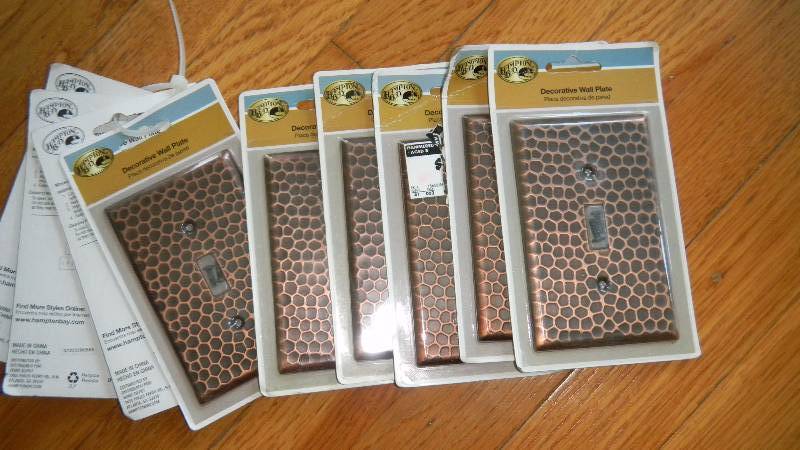 lot 101 image: Lot of 10 Home Decorators Collecti...