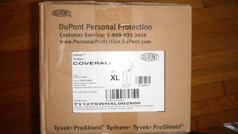 lot 132 image: Box of 25 Tyvek DuPont coveralls si...
