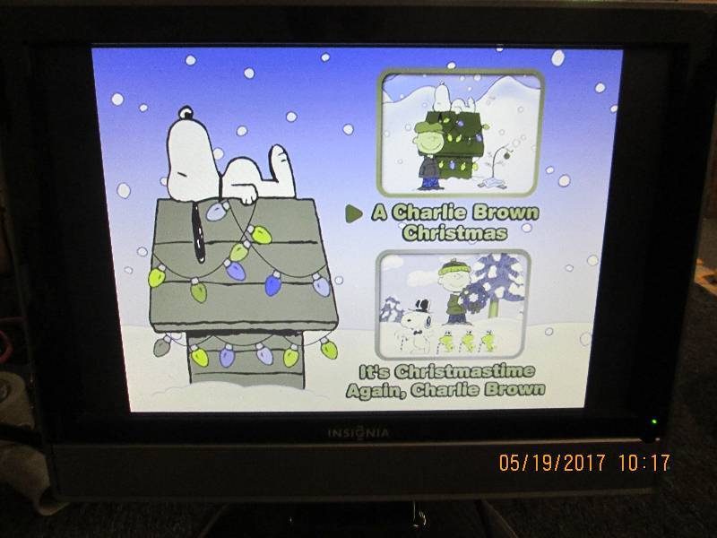 lot 51 image: insignia 19 inch tv tested and work...