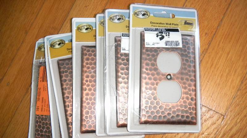 lot 89 image: Lot of 10 Home Decorators Collecti...