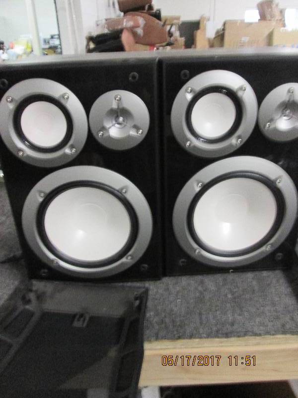 lot 2 image: pair of yamaha speakers model ns-64...