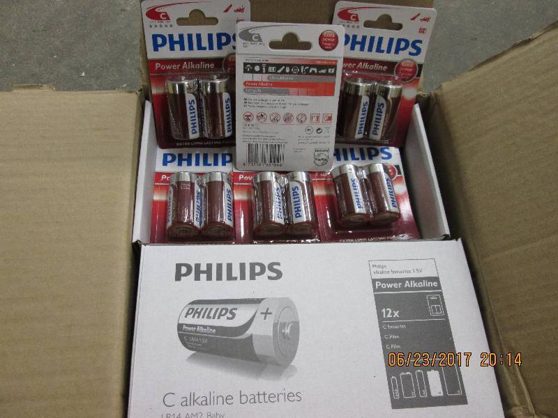 lot 181 image: 48 two packs, 96 total Philips C si...