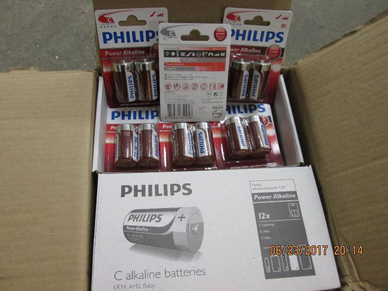 lot 182 image: 48 two packs, 96 total Philips C si...