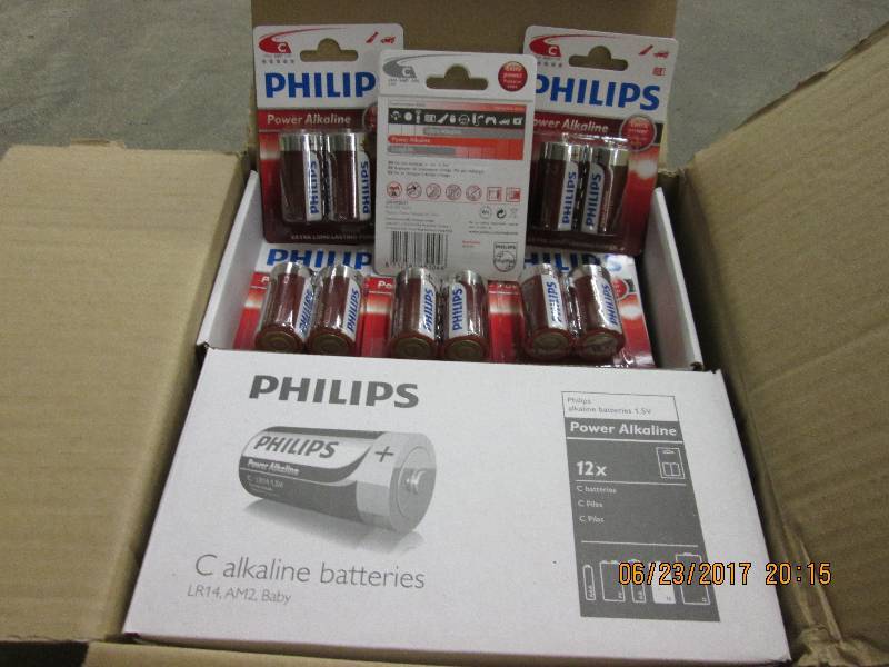 lot 184 image: 48 two packs, 96 total Philips C si...