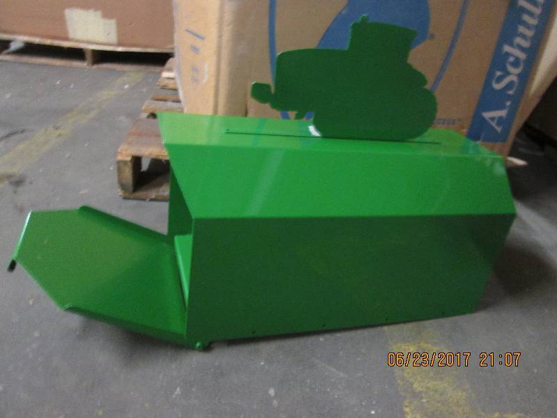 lot 242 image: Large heavy duty mailbox with tract...