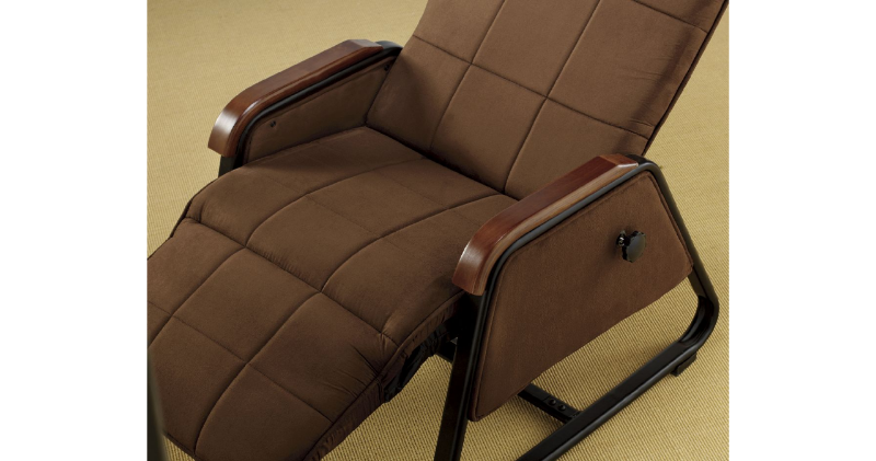lot 103 image: Zero Gravity Chair open box, untest...
