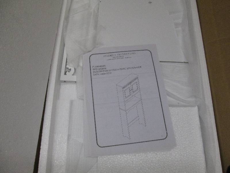 lot 28 image: Rose Space Saver open box Retail $1...